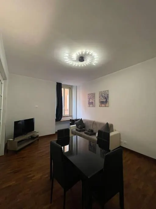 Central Lux Home Rome 0*,